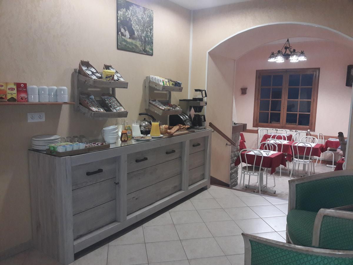 Hotel Au Lion D'Or Ножан-льо-Ротру Екстериор снимка